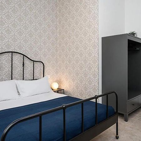 Blue City Paradise - Renovated Apt In Center Milan Appartement Buitenkant foto