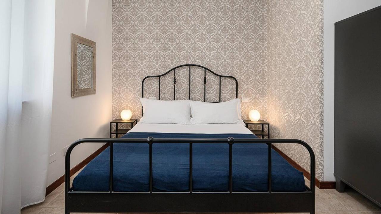 Blue City Paradise - Renovated Apt In Center Milan Appartement Buitenkant foto